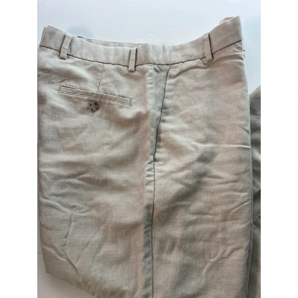 Dockers Premium Men's Pants W34 L32 Khaki Flat Front Relaxed Fit Actual 34x30.5